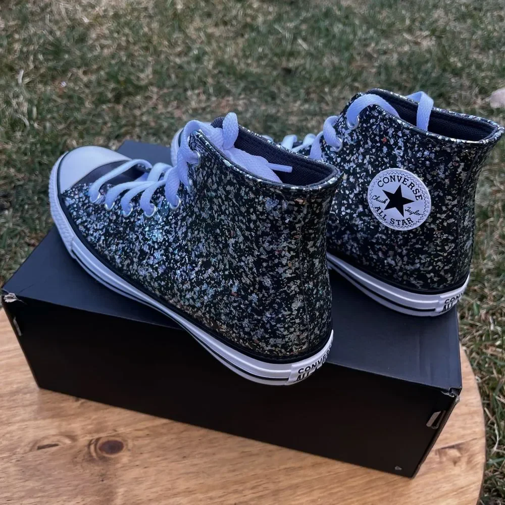 NEW Converse Youth SZ 6 Silver Sparkle Chuck Taylor High-Top Sneakers Shoes